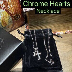 C̲h̲r̲o̲m̲e̲ ̲H̲e̲a̲r̲t̲s̲ silver cross necklace